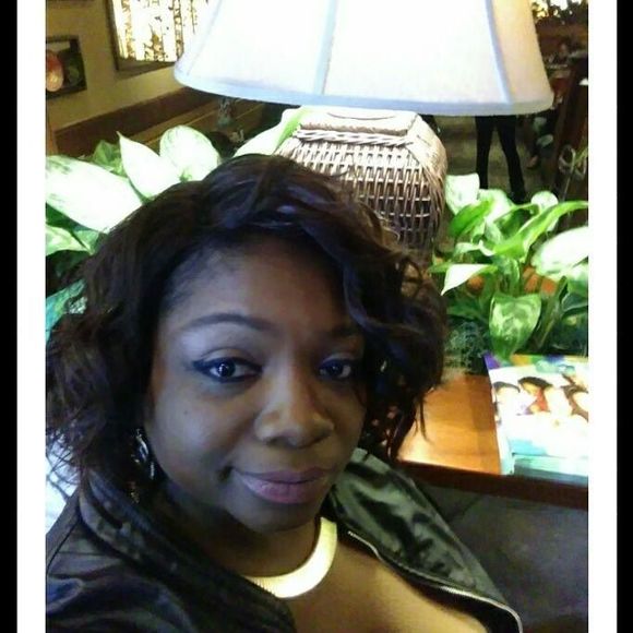 Meet your Posher, Rubie - Picture 1 of 1